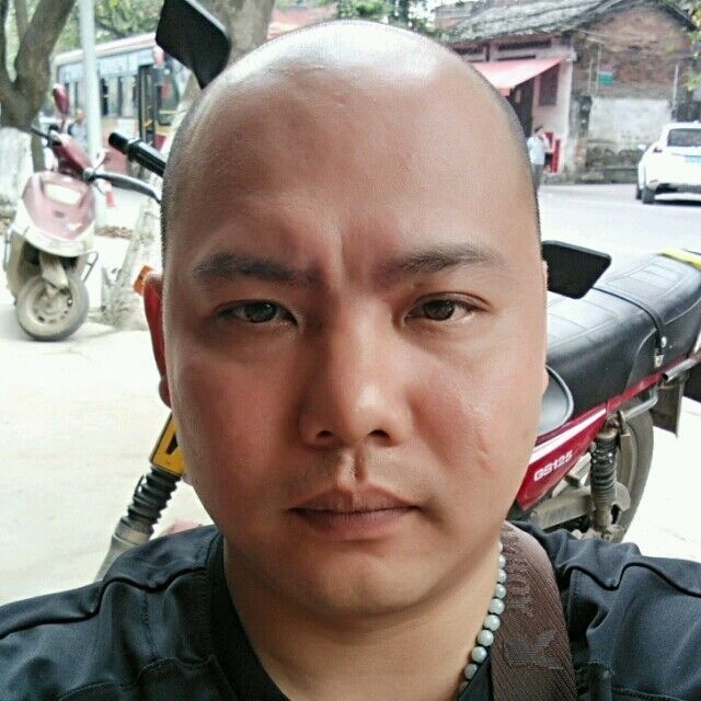 开心就好的第一张照片--桂平基督教相亲网